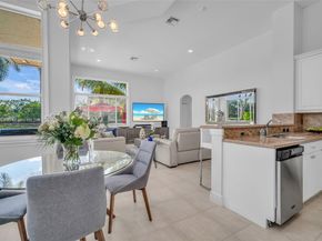 3739 Oak Ridge Cir, Weston FL 33331
