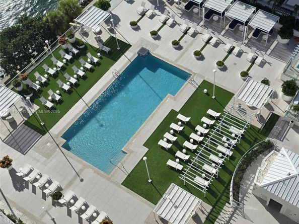 770 Claughton Island Dr 2108, Miami FL 33131