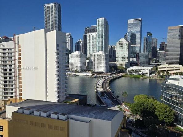 770 Claughton Island Dr 2108, Miami FL 33131
