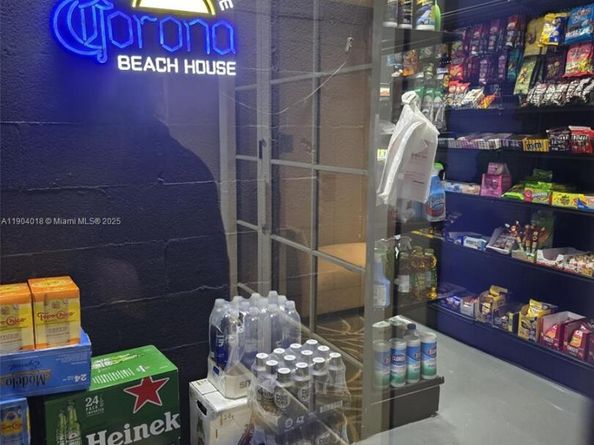 770 Claughton Island Dr 2108, Miami FL 33131