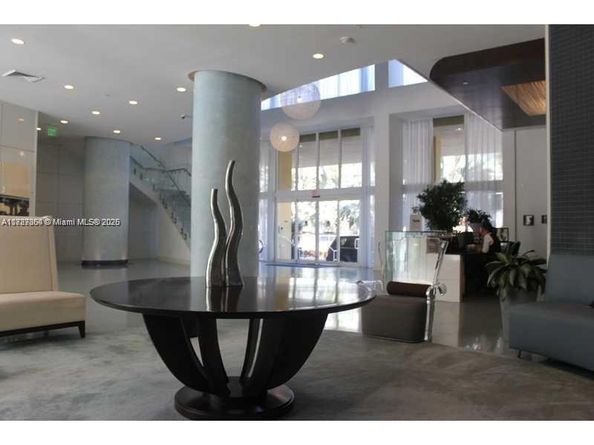 18800 NE 29th Ave 1028, Aventura FL 33180