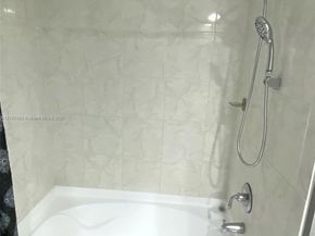 18800 NE 29th Ave 1028, Aventura FL 33180