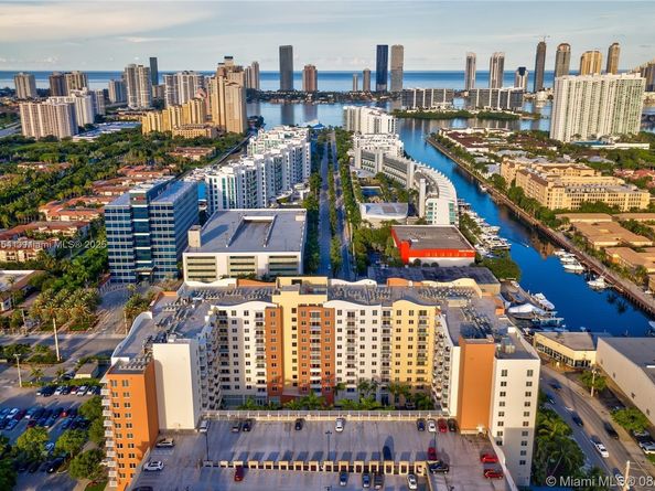 18800 NE 29th Ave 1028, Aventura FL 33180