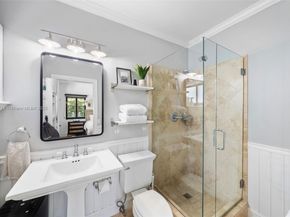 251 E Shore Dr E, Miami FL 33133