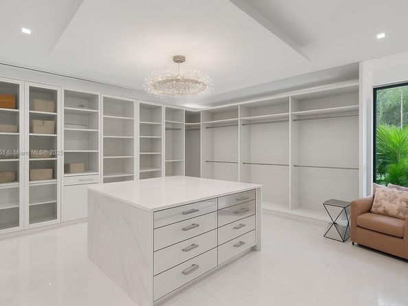 Undisclosed Address #A11866151, Miami FL 33137