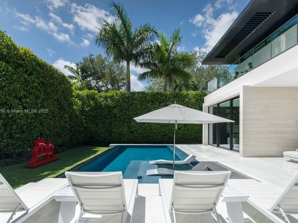 Undisclosed Address #A11866151, Miami FL 33137