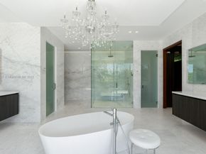 Undisclosed Address #A11866151, Miami FL 33137