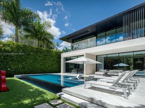 Undisclosed Address #A11866151, Miami FL 33137