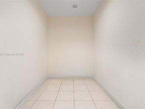 211 SW 15th Ter, Homestead FL 33030