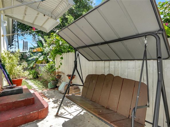 2725 SW 82nd Ave, Miami FL 33155