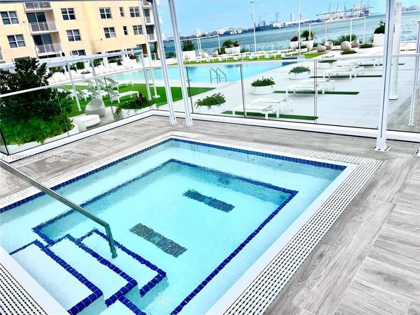 770 Claughton Island Dr 1405, Miami FL 33131
