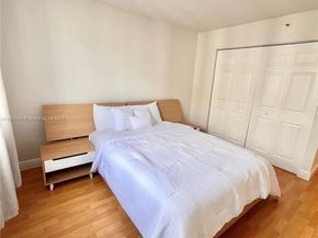 770 Claughton Island Dr 1405, Miami FL 33131