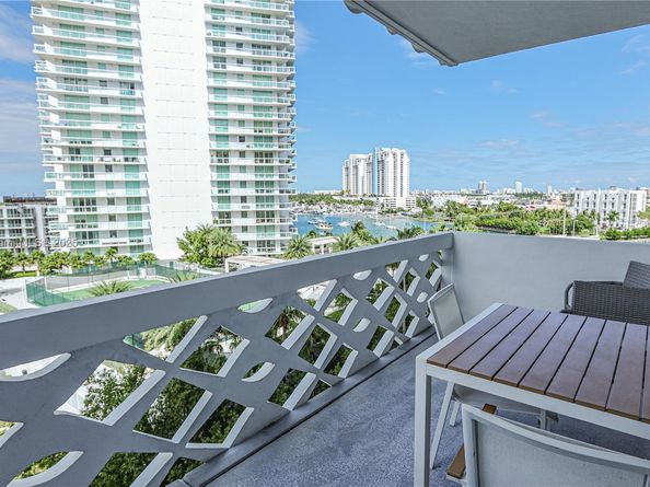 20 Island Ave 704, Miami Beach FL 33139