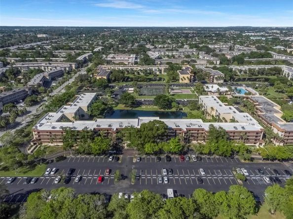 3141 NW 47th Ter 118, Lauderdale Lakes FL 33319