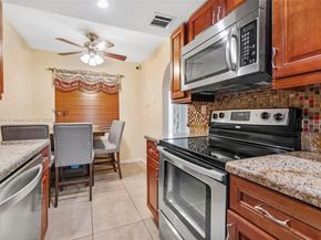 3141 NW 47th Ter 118, Lauderdale Lakes FL 33319