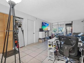 3141 NW 47th Ter 118, Lauderdale Lakes FL 33319