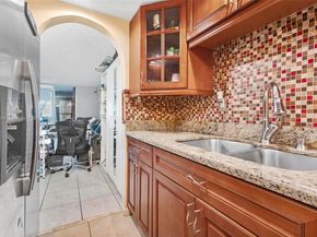 3141 NW 47th Ter 118, Lauderdale Lakes FL 33319