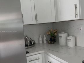 139 SW 21st Way, Fort Lauderdale FL 33312