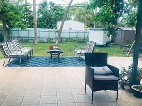 139 SW 21st Way, Fort Lauderdale FL 33312