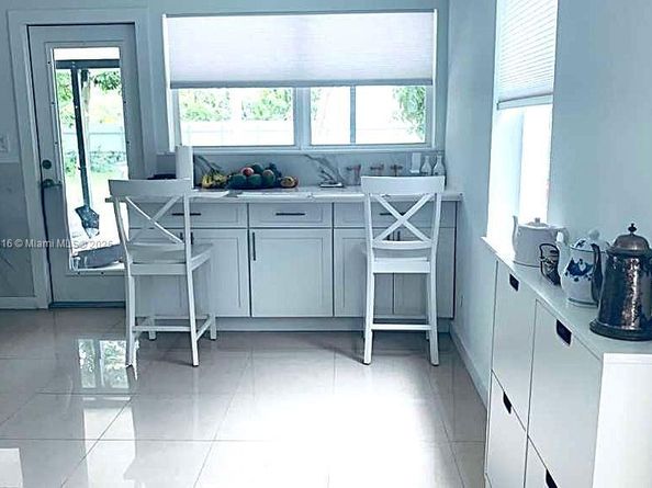 139 SW 21st Way, Fort Lauderdale FL 33312