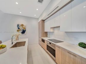 153 N Seabreeze 403, Fort Lauderdale FL 33304