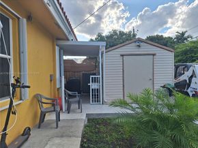 3001 NW 3rd St, Miami FL 33125