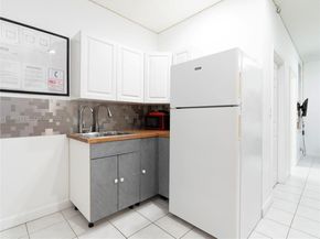 1922 Garfield St, Hollywood FL 33020