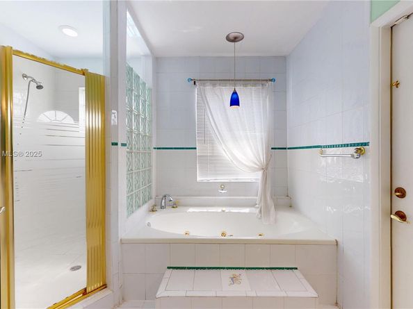 6051 SW 110th Ave, Miami FL 33173