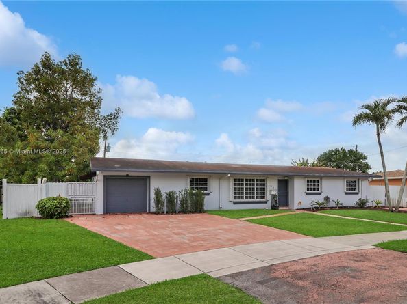 6051 SW 110th Ave, Miami FL 33173