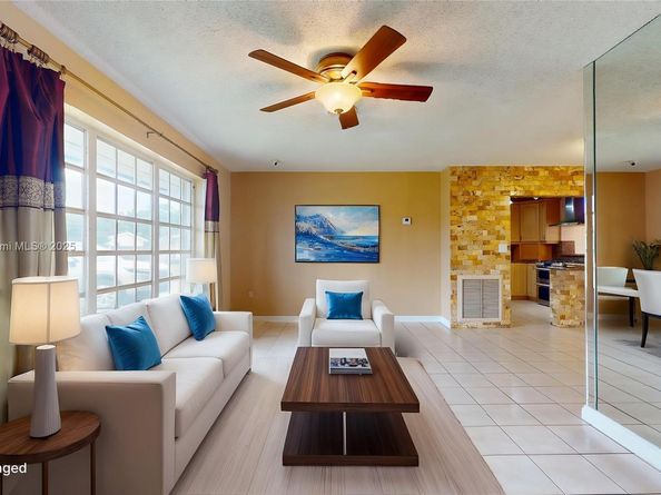 6051 SW 110th Ave, Miami FL 33173