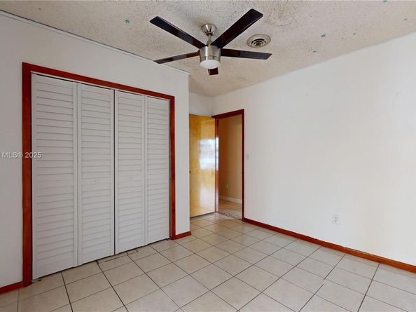 6051 SW 110th Ave, Miami FL 33173