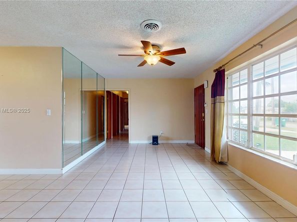 6051 SW 110th Ave, Miami FL 33173