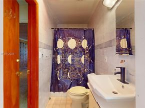 6051 SW 110th Ave, Miami FL 33173