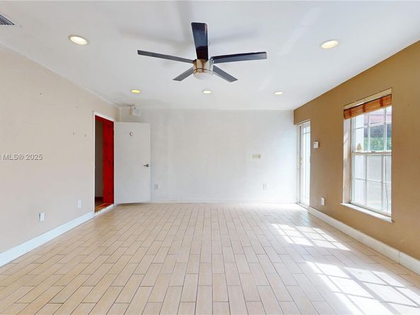 6051 SW 110th Ave, Miami FL 33173