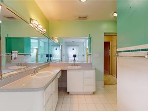 6051 SW 110th Ave, Miami FL 33173