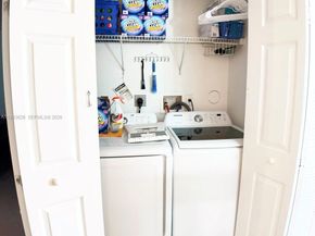 8884 SW 220th Ln, Cutler Bay FL 33190