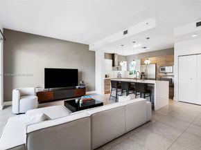 704 NE 5th St, Fort Lauderdale FL 33301