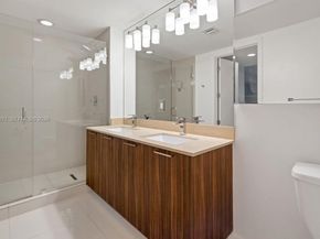 5252 NW 85th Ave 311, Doral FL 33166