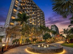 5252 NW 85th Ave 311, Doral FL 33166