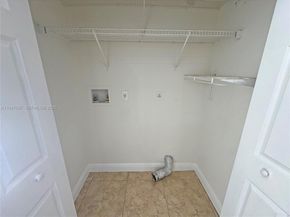 10019 SW 222nd St, Cutler Bay FL 33190