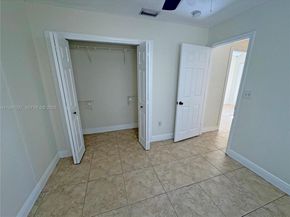 10019 SW 222nd St, Cutler Bay FL 33190