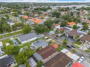 6770 SW 15th St, Miami FL 33144