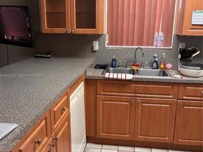6770 SW 15th St, Miami FL 33144