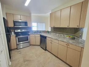 3453 NW 44th St 201, Oakland Park FL 33309