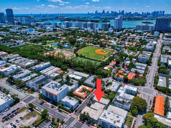 717 Espanola Way 210, Miami Beach FL 33139