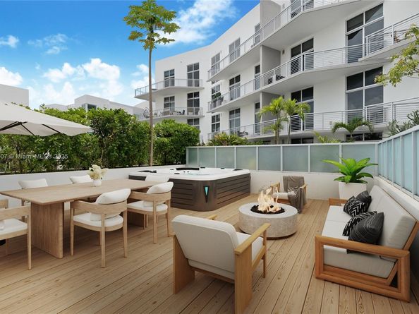 2001 Meridian Ave 314, Miami Beach FL 33139