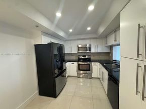 520 Brickell Key Dr A802, Miami FL 33131