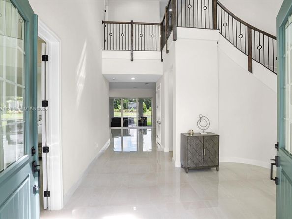 15030 Wildwood Cir, Westlake FL 33470