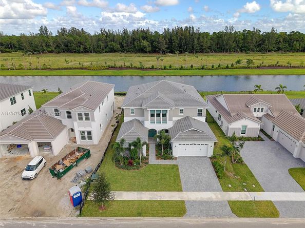 15030 Wildwood Cir, Westlake FL 33470