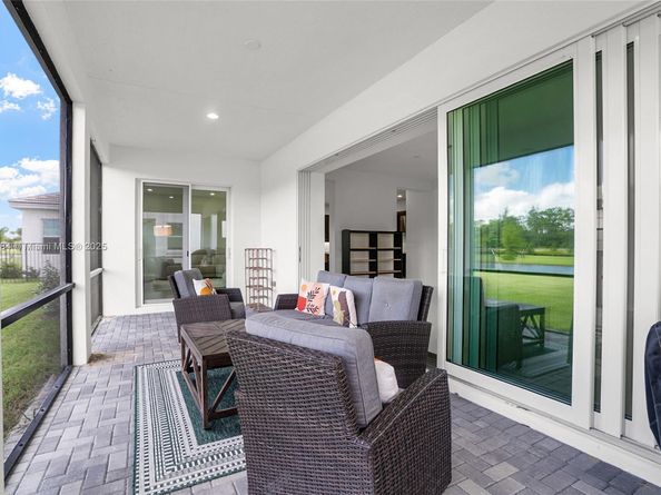 15030 Wildwood Cir, Westlake FL 33470